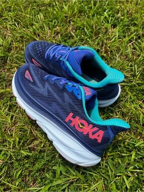 CLEAN Hoka size 8 Mens Clifton 9 Bellwether Blue Running shoes